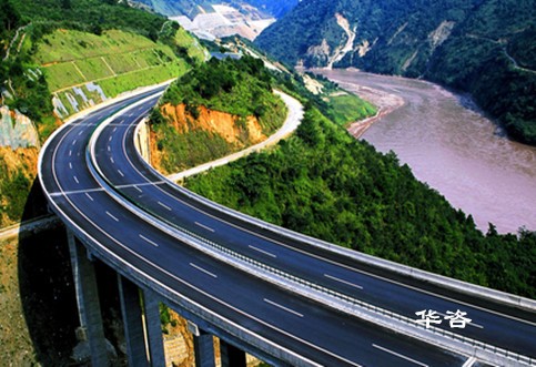 華咨公司開(kāi)展湖南公路安全技術(shù)評(píng)價(jià)的優(yōu)勢(shì)是什么？